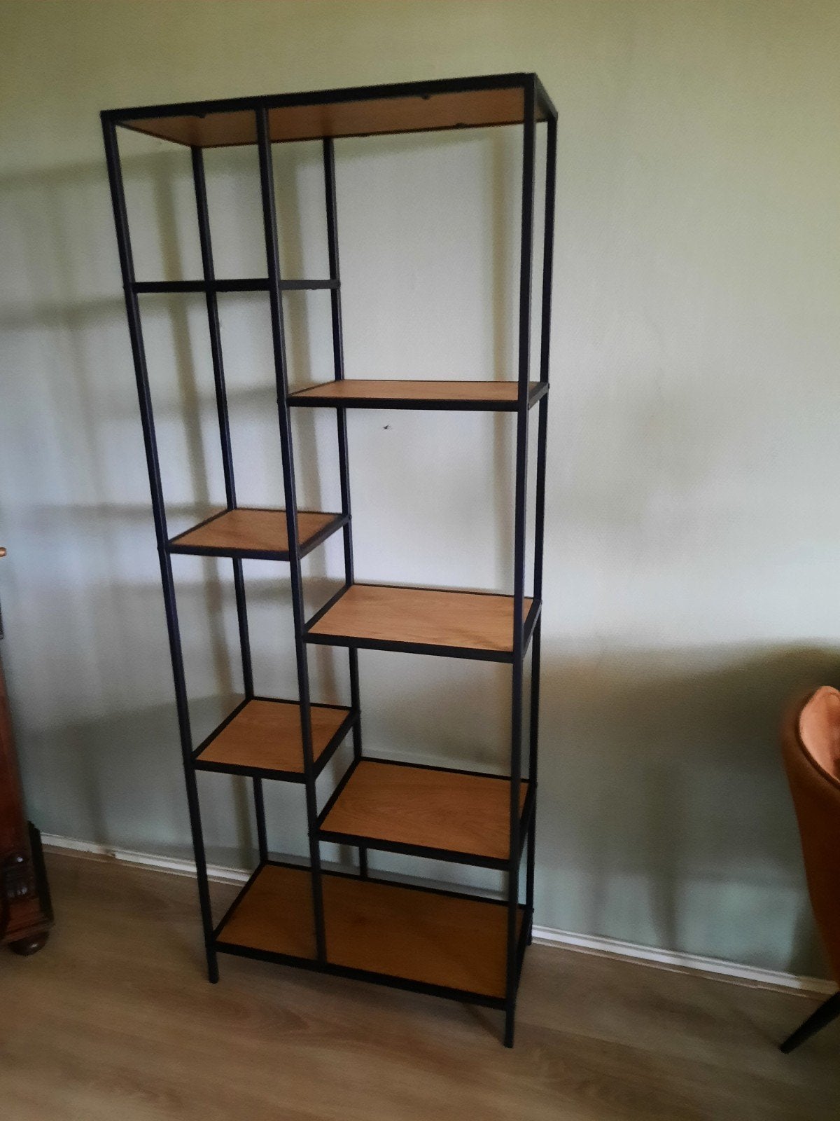 Open kast zwart met licht hout maatD30cm B7ocm H180cm.t - Zo, Huis en Inrichting, Kasten | Boekenkasten, Met plank(en), Modern, Industrieel