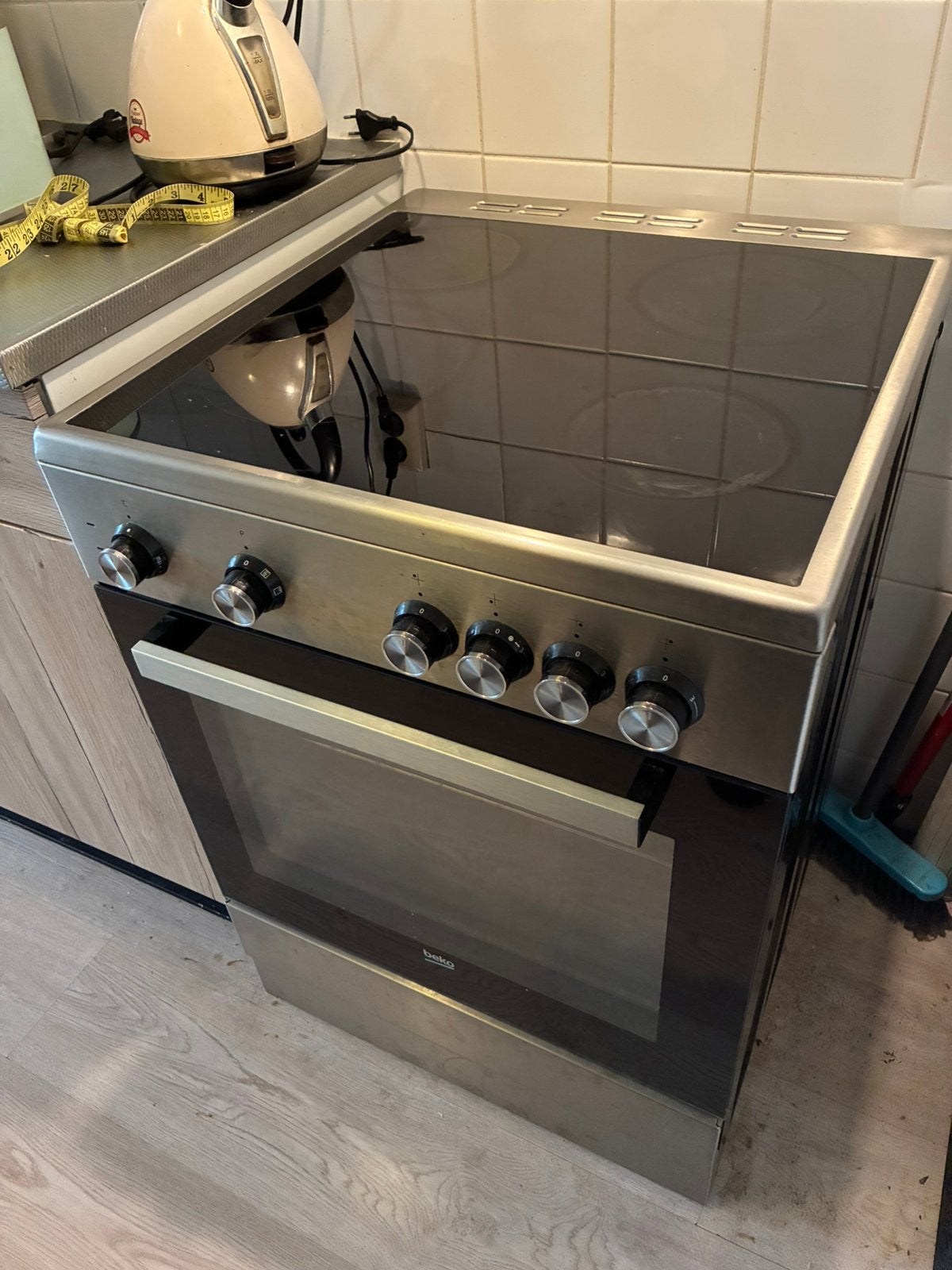 Oven en fornuis met aansluitstekker vrijstaand, Ophalen, Gebruikt, 60 cm of meer, Keramisch