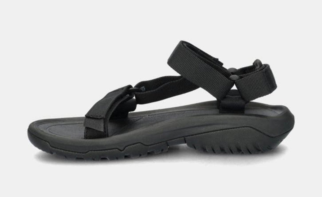 Teva Hurricane sandalen in zwart maat 40 zgan, Kleding | Dames, Schoenen, Verzenden, Zwart, Sandalen of Muiltjes, Zo goed als nieuw