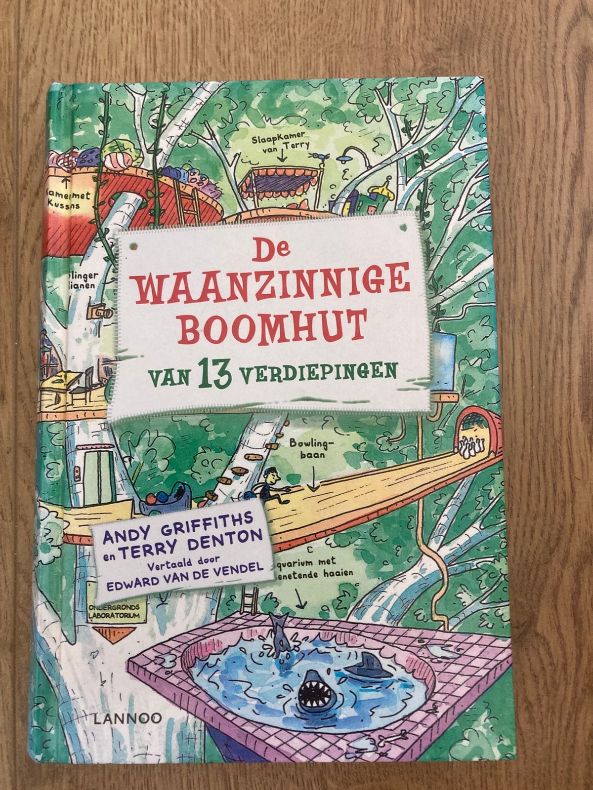 De waanzinnige boomhut, Boeken, Ophalen of Verzenden, Zo goed als nieuw