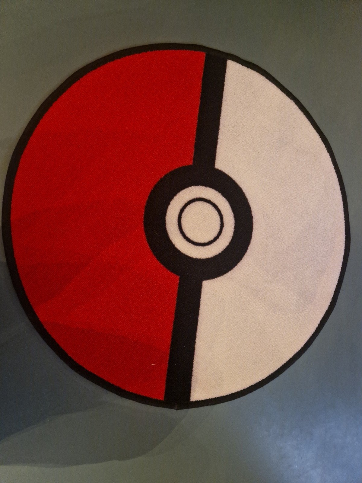 Pokemon vloerkleed 80 cm doorsnede, Kinderen en Baby's, Kinderkamer | Inrichting en Decoratie, Ophalen of Verzenden, Zo goed als nieuw