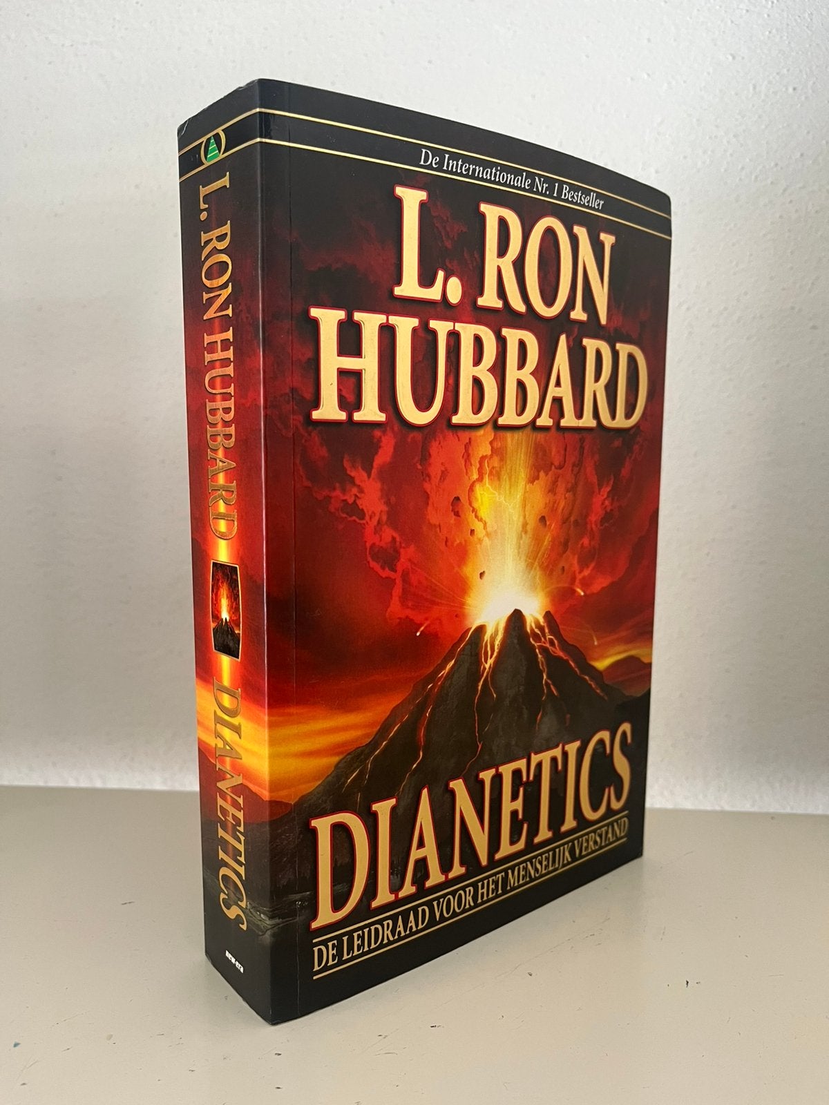 Dianetics - L. Ron Hubbard, Boeken, Ophalen of Verzenden, Zo goed als nieuw