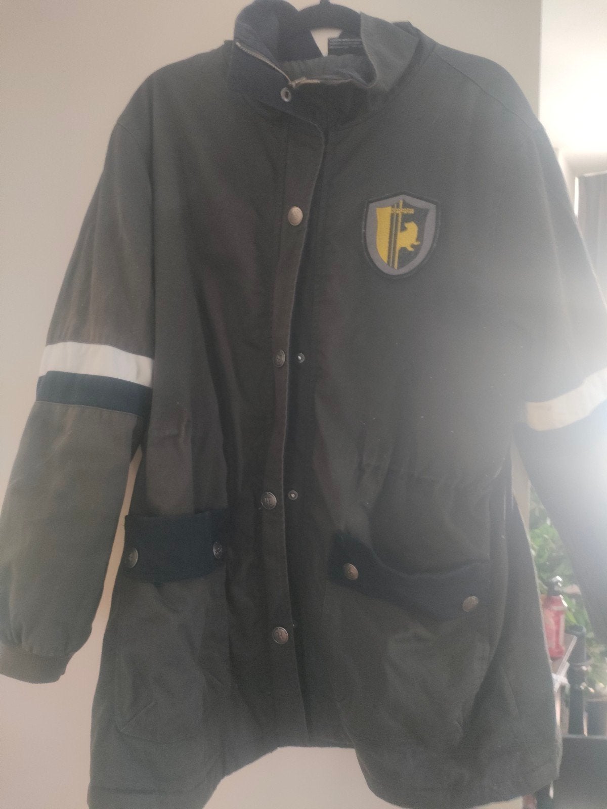 Hogwarts Legacy Hufflepuff jas - Harry Potter, Maat 38/40 (M), Ophalen of Verzenden, Harry Potter, Gedragen