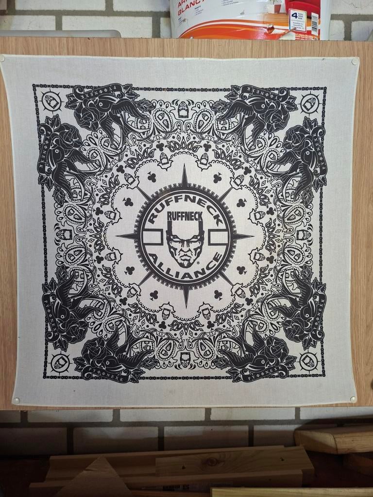 Dj Ruffneck zakdoeken limited edition 2st., Kleding | Heren, Ophalen of Verzenden