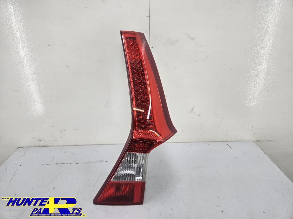 Achterlicht rechtsbinnen Volvo V70/XC70 ('07-'14) 31395069, Gebruikt, Ophalen of Verzenden, Volvo, Volvo