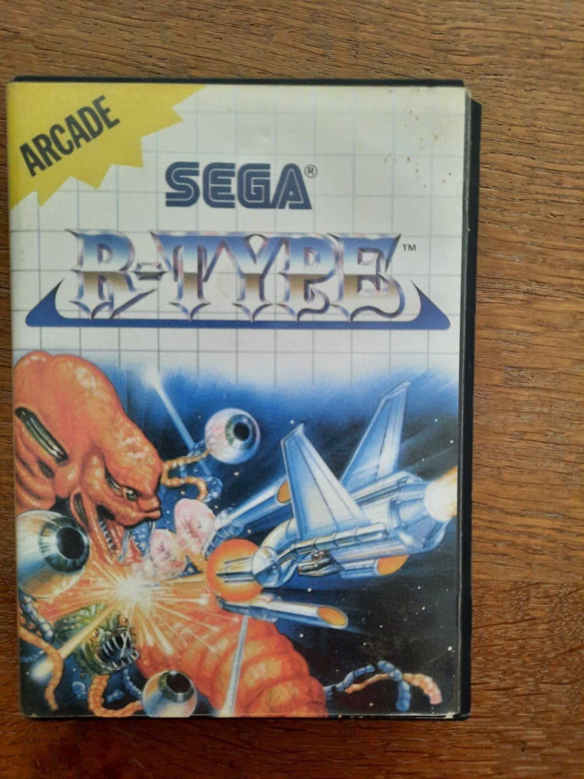 SEGA R-TYPE 1988 In Nieuwstaat +ONbeschadigd Doosje & Boekje, Spelcomputers en Games, Verzenden, Zo goed als nieuw, Met 1 controller