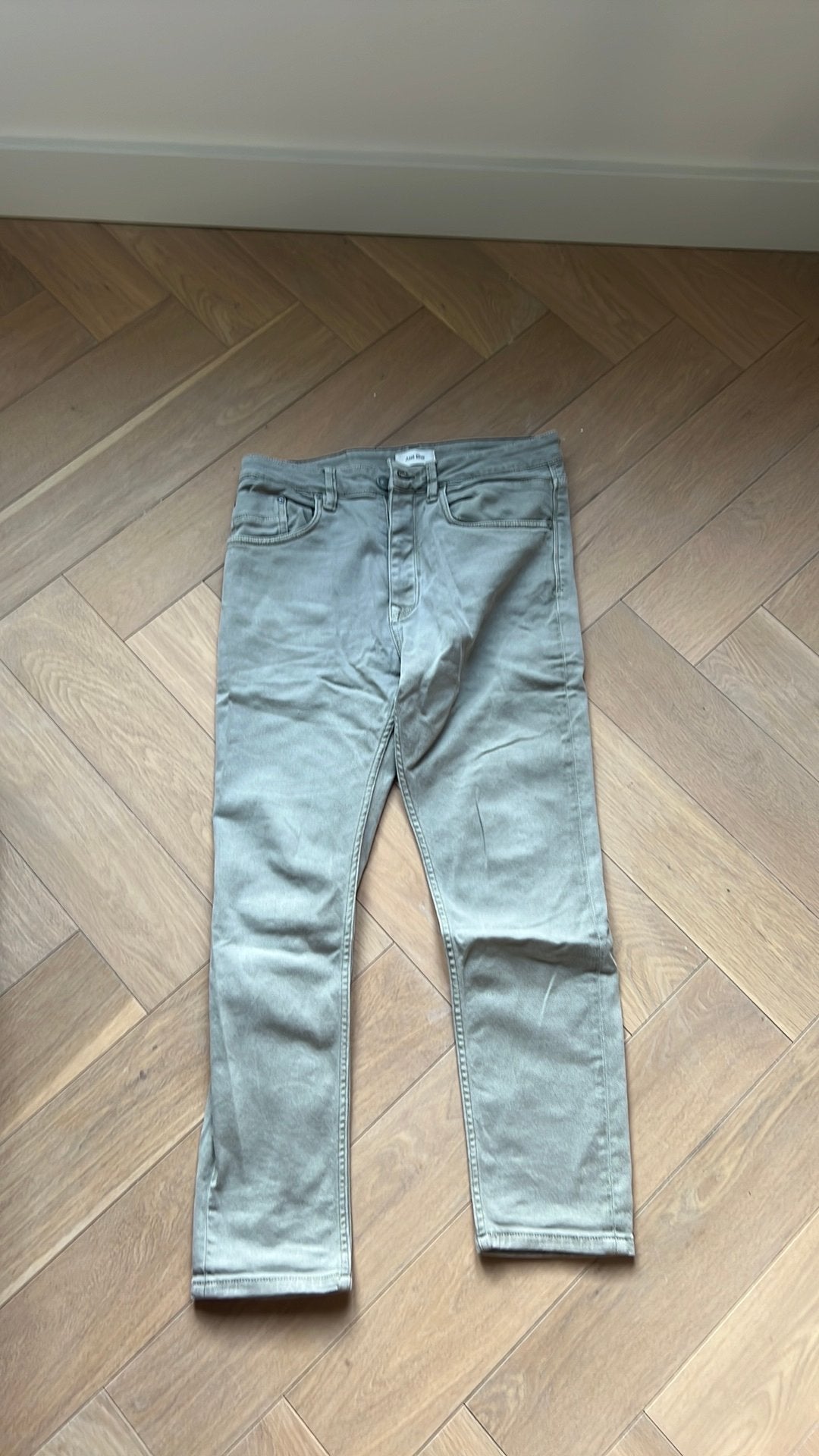 Anti Blue Jeans W31 M, Ophalen of Verzenden, Zo goed als nieuw, Grijs, W30 - W32 (confectie 38/40)
