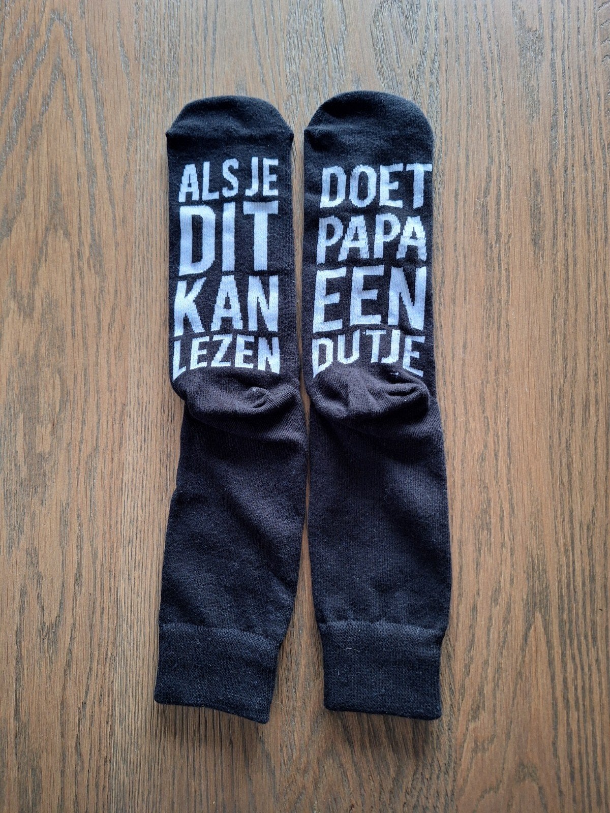 Nieuw: Grappige herensokken met leuke tekst. Zwart. 43/46, Ophalen of Verzenden, Nieuw, Maat 43 t/m 46, Zwart