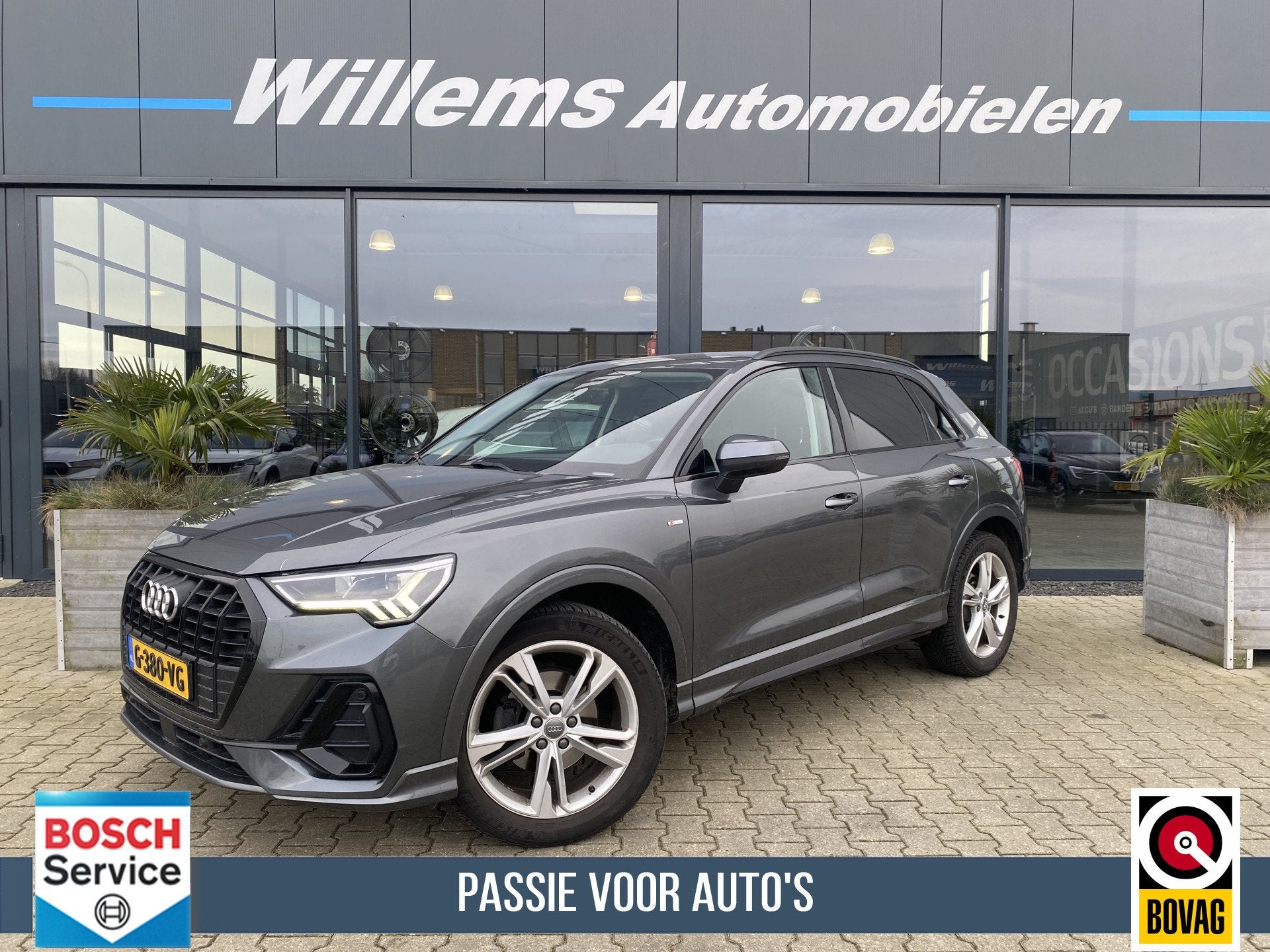 Audi Q3 35 TFSI Advanced S- Line Trekhaak, Virtual Cockpit &, Auto's, Audi, Stof, 4 cilinders, 150 pk, Parkeersensor