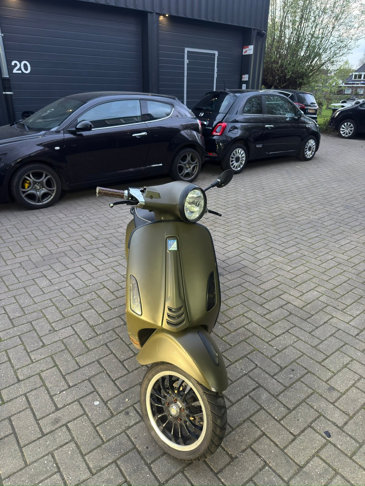 Vespa primavera  Wok Status - Olijfgroen, Ophalen, Gebruikt, Overige modellen