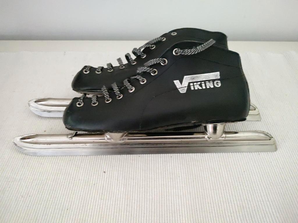S411 Viking Lage Noren maat 41, geslepen., Sport en Fitness, Schaatsen, Viking, Gebruikt, -, -