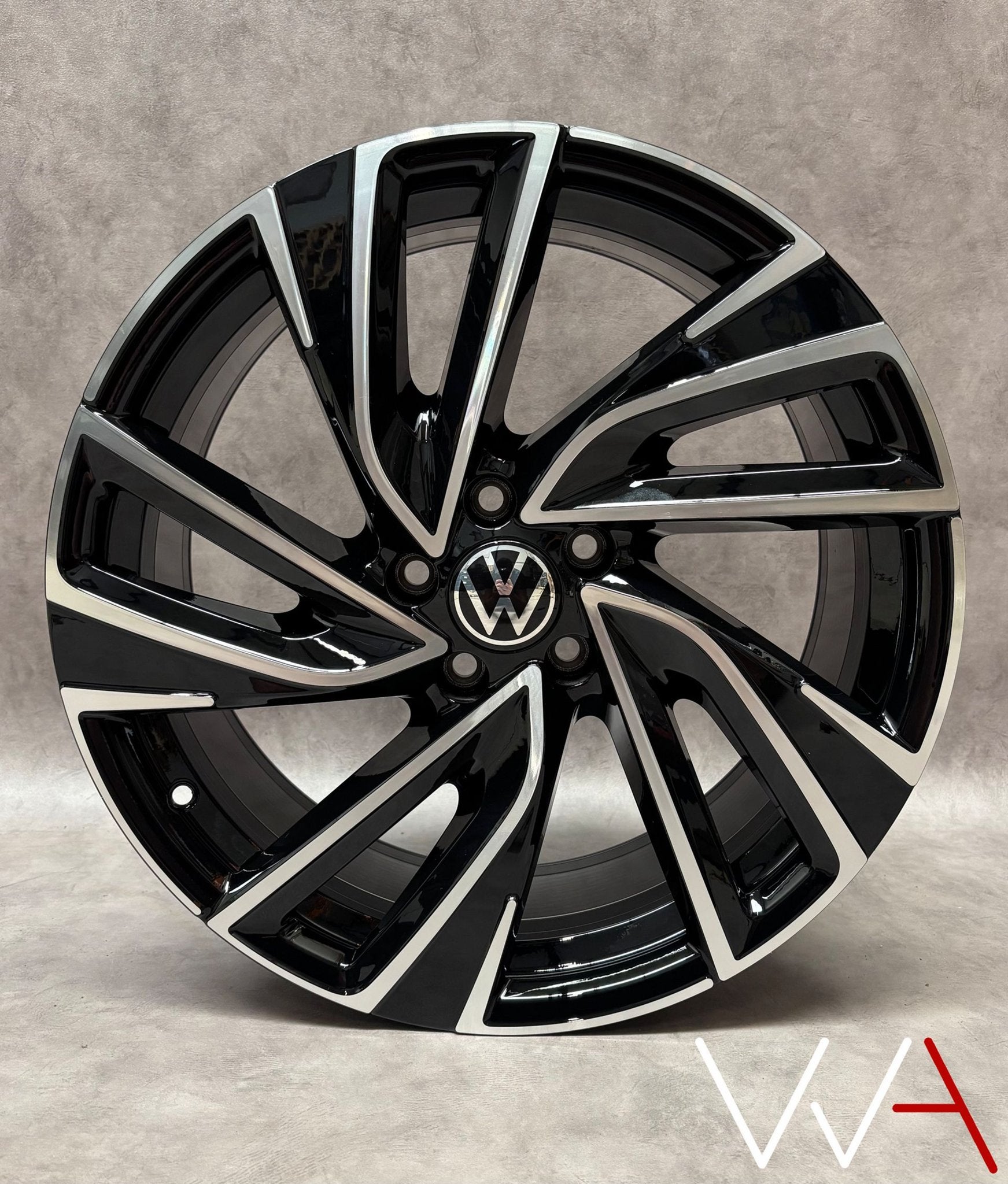 1x 19'' Volkswagen Arteon / Passat ''Adelaide'' velg BTW OEM, Auto-onderdelen, Banden en Velgen, 19 inch, Gebruikt, -, -