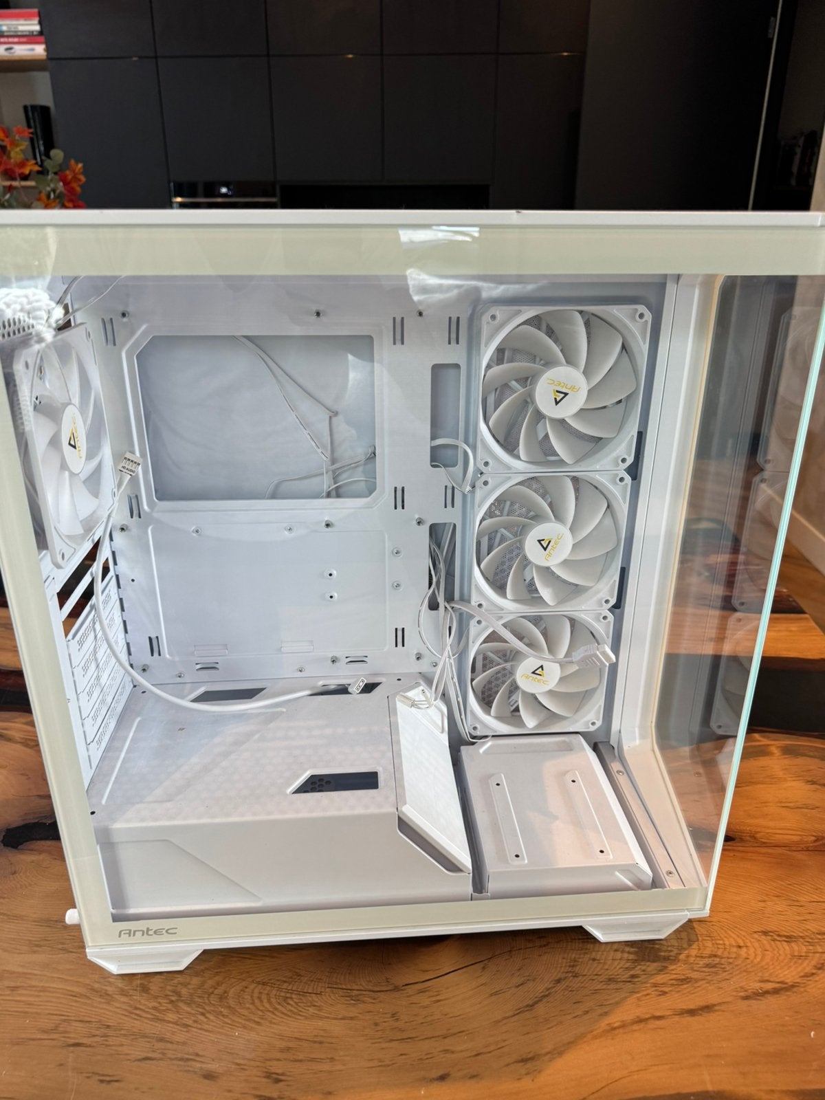 Antec C5 ARGB White - PC Behuizing / Case (incl. 4 fans), Computers en Software, Ophalen, Gebruikt, Glas, Plaatstaal