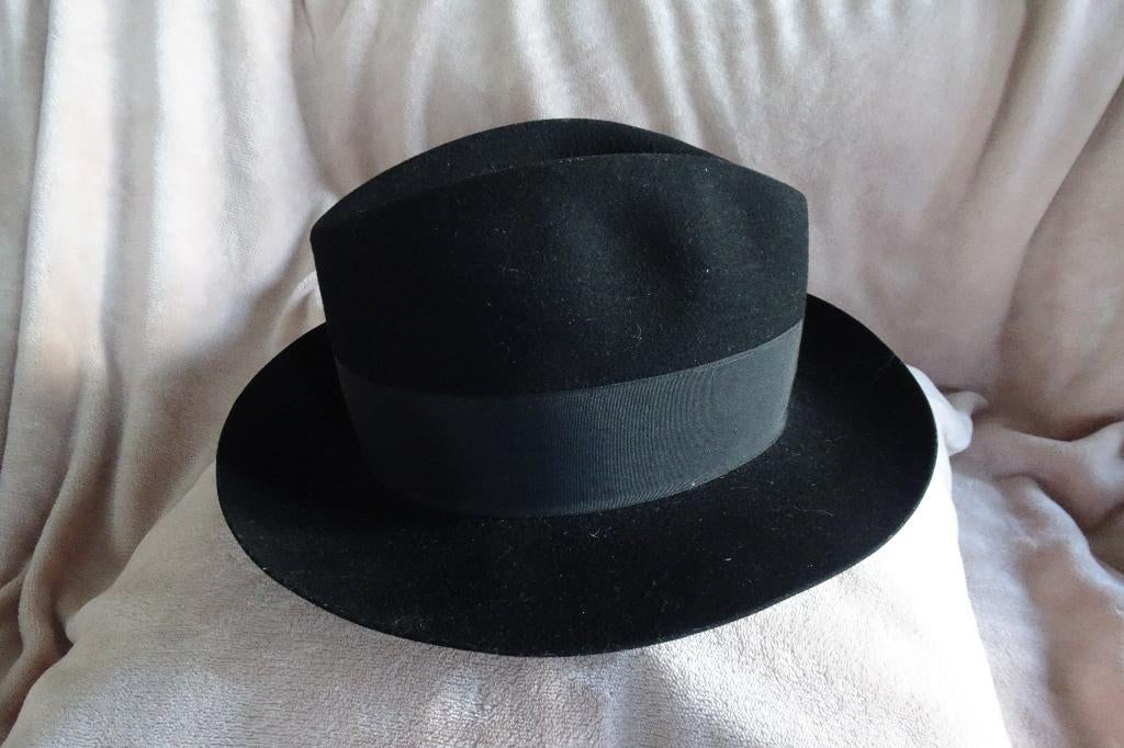 diverse hoeden diverse maten, Kleding | Heren, Hoeden en Petten, Zo goed als nieuw, Ophalen