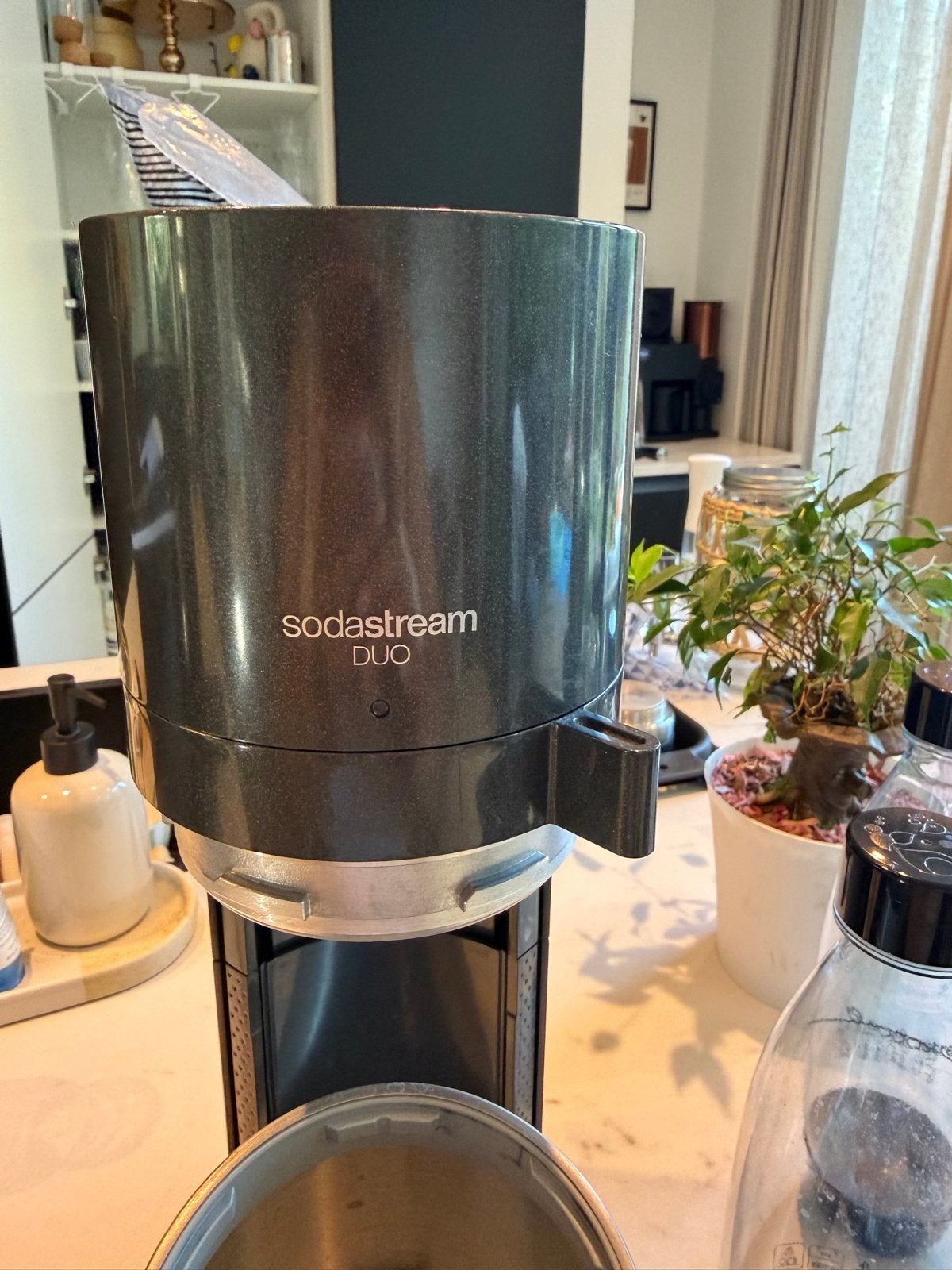 Sodastream Duo met 4 flessen, Ophalen, Zo goed als nieuw