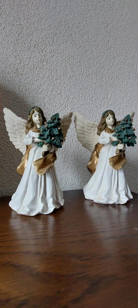 Engeltjes met kerstboom, Ophalen of Verzenden