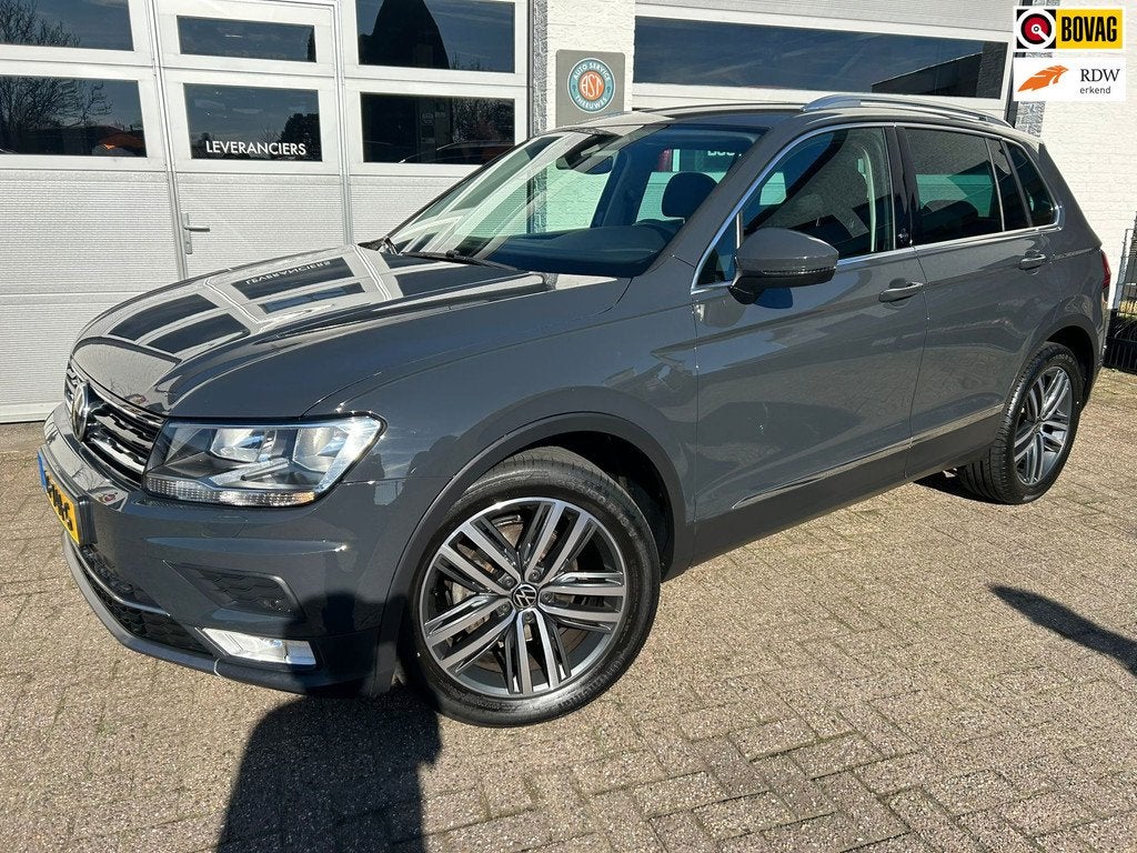Volkswagen Tiguan 1.4 TSI Comfortline Business SOUND|STOELVE, Auto's, Voorwielaandrijving, Gebruikt, 4 cilinders, Handgeschakeld