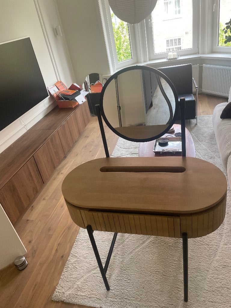 Make up tafel, Huis en Inrichting, Tafels | Kaptafels, Ophalen, 50 tot 100 cm, Zo goed als nieuw, Minder dan 100 cm