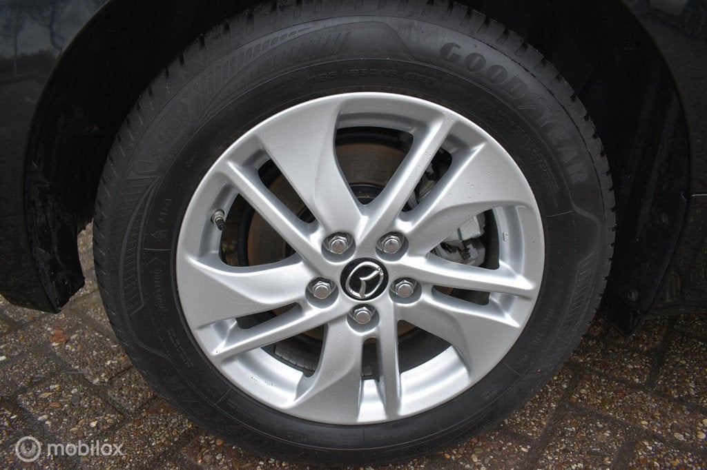 Mazda 2 Hybrid 1.5 Centre-line AUT. 2024|Camera|Carplay, Euro 6, Zwart, Bedrijf, Hybride Elektrisch/Benzine