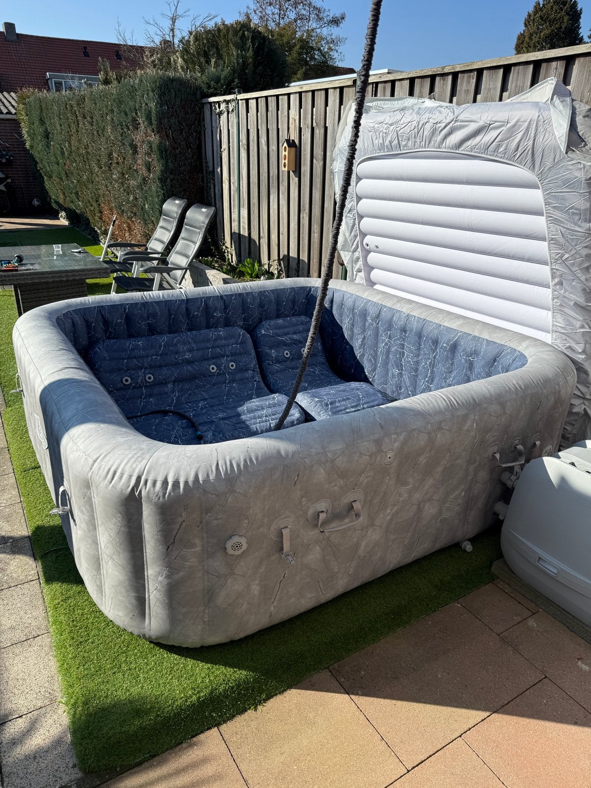Bestway Lay-Z Spa San Francisco met garantie! Jets en bubbel, Tuin en Terras, Ophalen, Zo goed als nieuw, Filter, Opblaasbaar