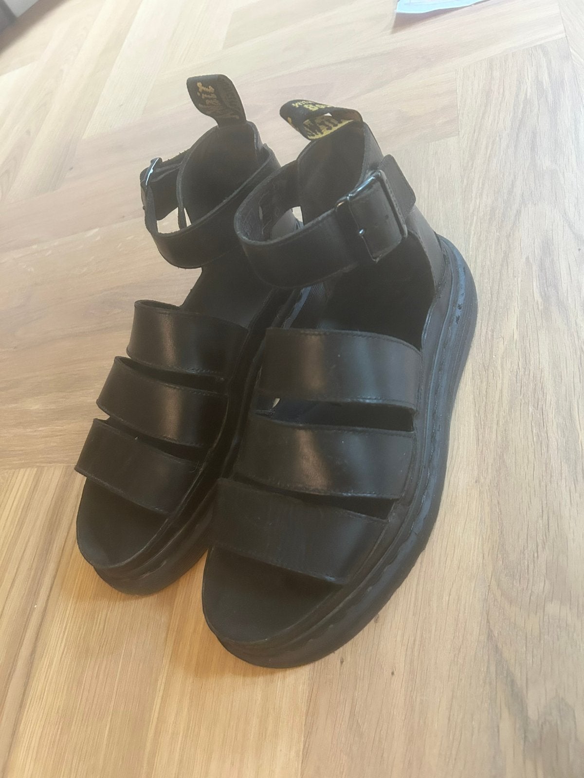 Dr Martens Blaire sandalen maat 41, Zwart, Zo goed als nieuw, Sandalen of Muiltjes, Ophalen of Verzenden