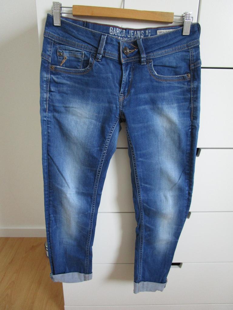 Garcia - spijkerbroek Riva maat 28, Kleding | Dames, Blauw, Ophalen of Verzenden, Zo goed als nieuw, W28 - W29 (confectie 36)