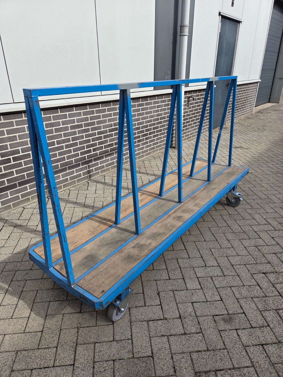 Stevige transportkar, Ophalen