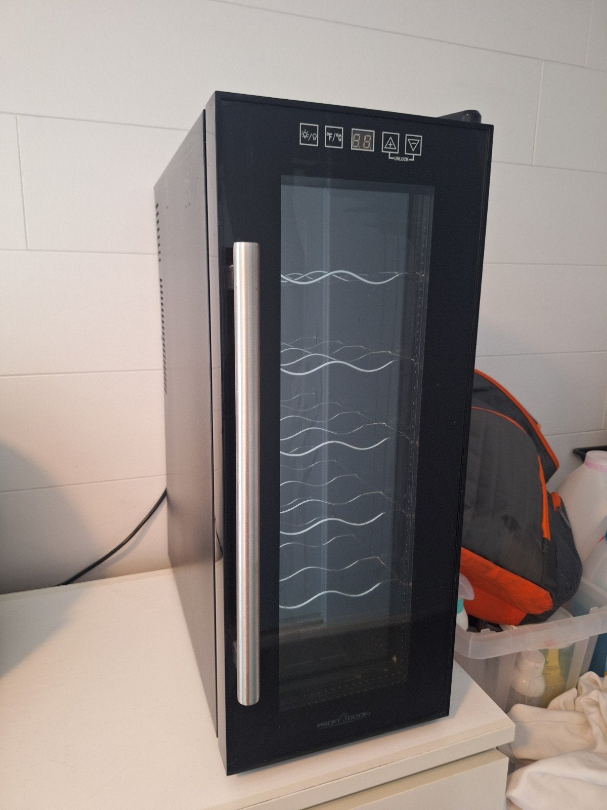 Proficook Wijnkoelkast - Compact en Stijlvol, Ophalen, Zonder vriesvak, Minder dan 45 cm, Minder dan 85 cm