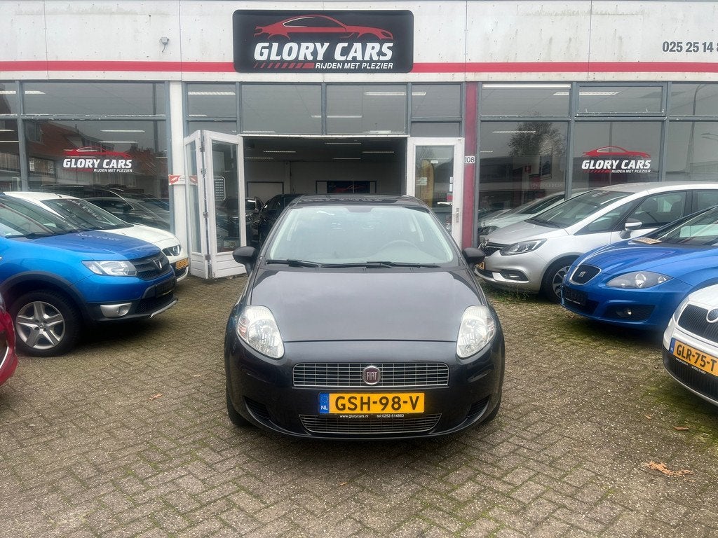 Fiat FIAT PUNTO AIRCO-ELEKT.RAMEN-WEINIG KM-NIEUWE APK, Stof, Gebruikt, Bedrijf, Handgeschakeld