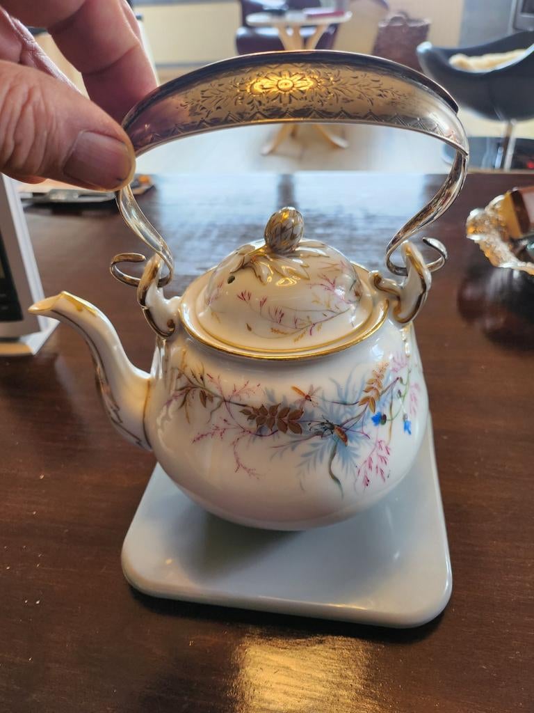 Antieke porseleinen theepot met zilveren handvat, Antiek en Kunst, Ophalen of Verzenden