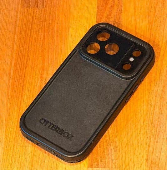 OtterBox Frē Series iPhone 17 Pro, Ophalen, Zo goed als nieuw