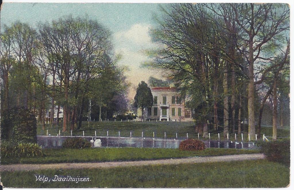 Velp Daalhuijzen Oude Gelopen Ansichtkaart ( B438 ), Ophalen of Verzenden, 1920 tot 1940, Gelopen, Gelderland