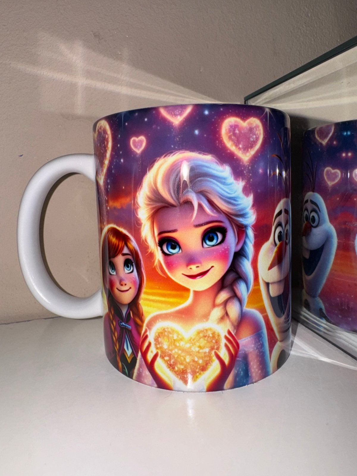 Nieuwe Frozen Mok met Elsa, Anna en Olaf - Perfect Cadeau!, Overige typen, Nieuw, Ophalen of Verzenden, Steen/keramiek