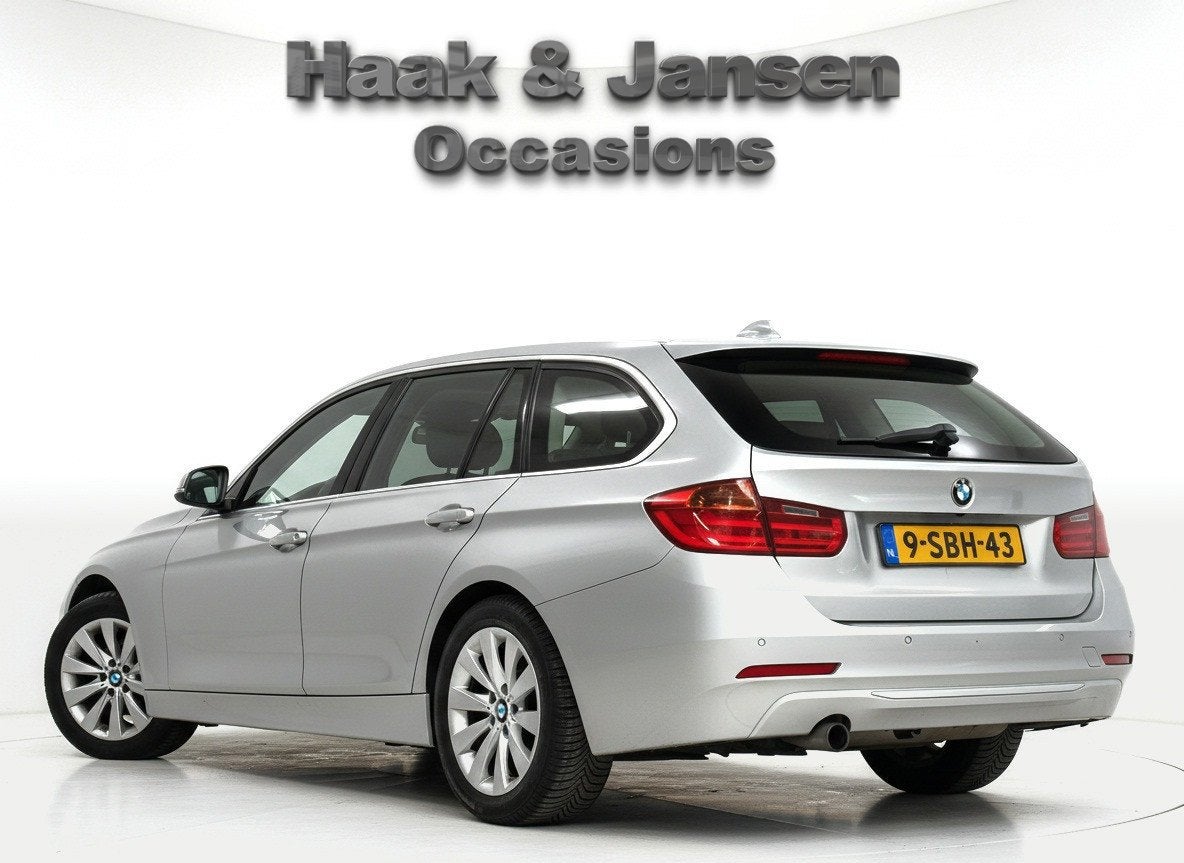 BMW 3-serie Touring 320i High Executive - Cruise - Pano - Pa, Automaat, Achterwielaandrijving, Gebruikt, Euro 6
