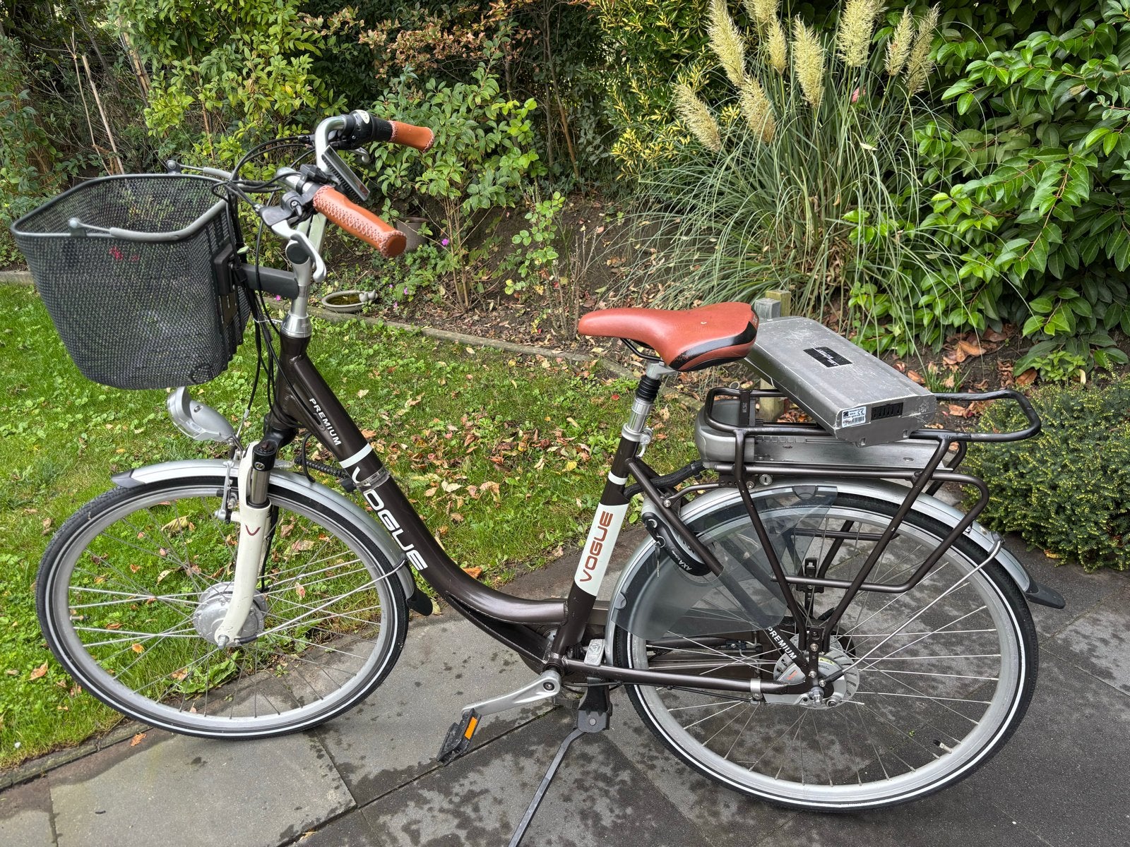 Vogue Premium E-bike met defecte accu (600 km), Ophalen, Gebruikt, 50 km per accu of meer, Overige merken