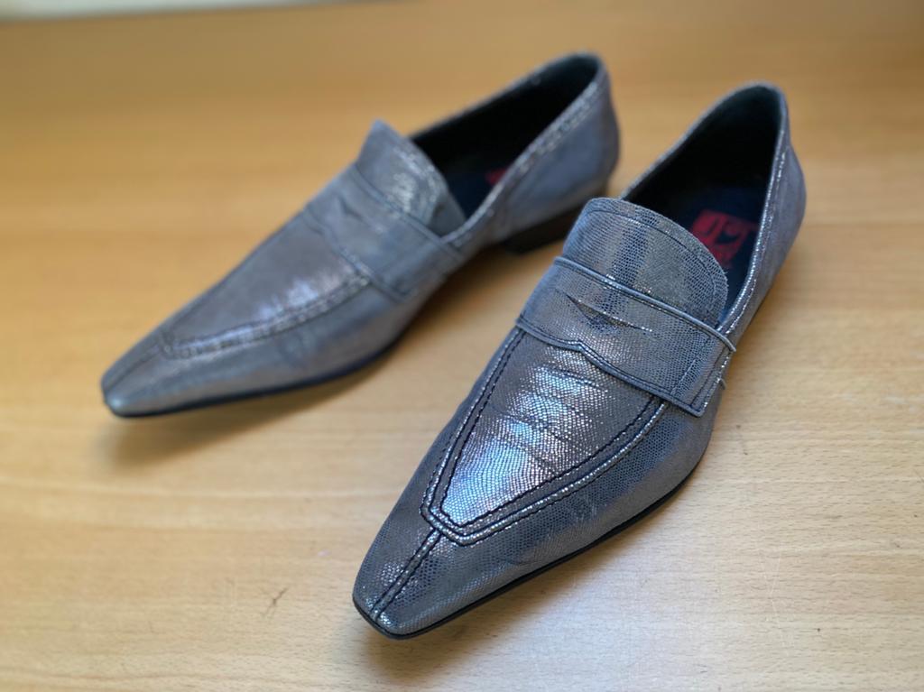 Zilverkleurige Italiaanse loafers Jo Ghost 42,5, Loafers, Overige kleuren, Verzenden, Zo goed als nieuw