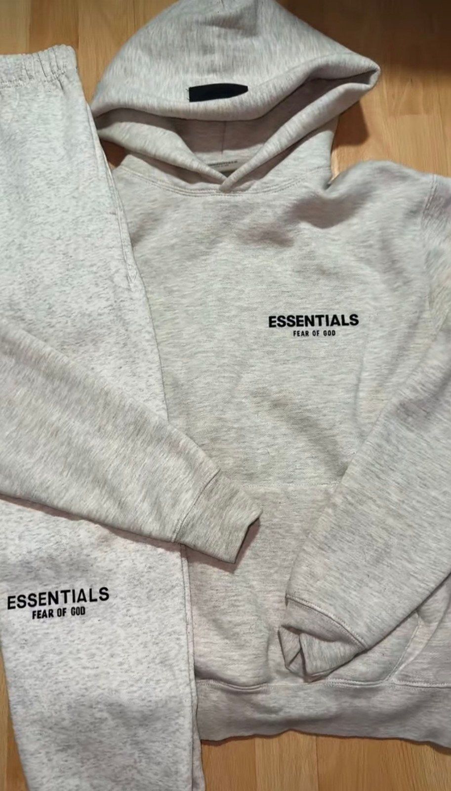 Essentials Fear of God trainingspak lees beschrijving, Maat 38/40 (M), Essentials Fear of God, Ophalen of Verzenden, Zo goed als nieuw