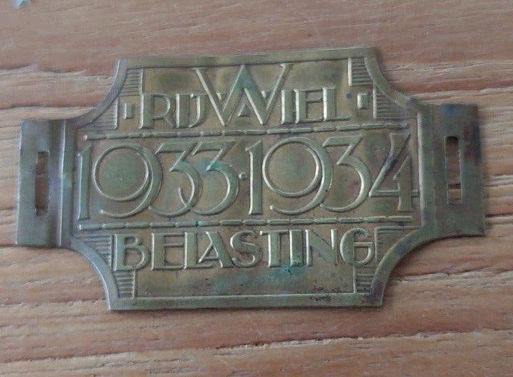 Vintage oude Nederlandse Rijwiel Belastingplaat 1933-1934, Verzenden