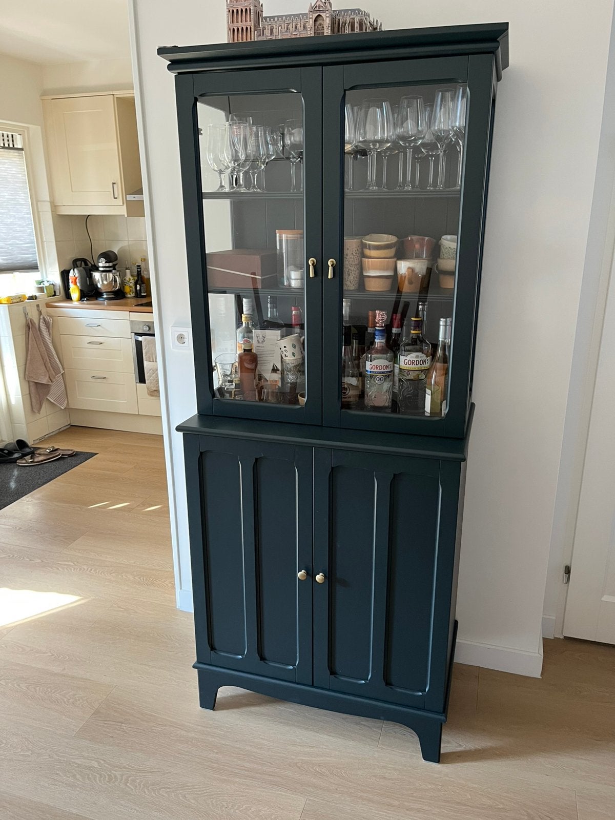 IKEA Lommarp vitrinekast / buffetkast (excl inhoud ;)), Ophalen, Met deur(en), Overige materialen, 200 cm of meer