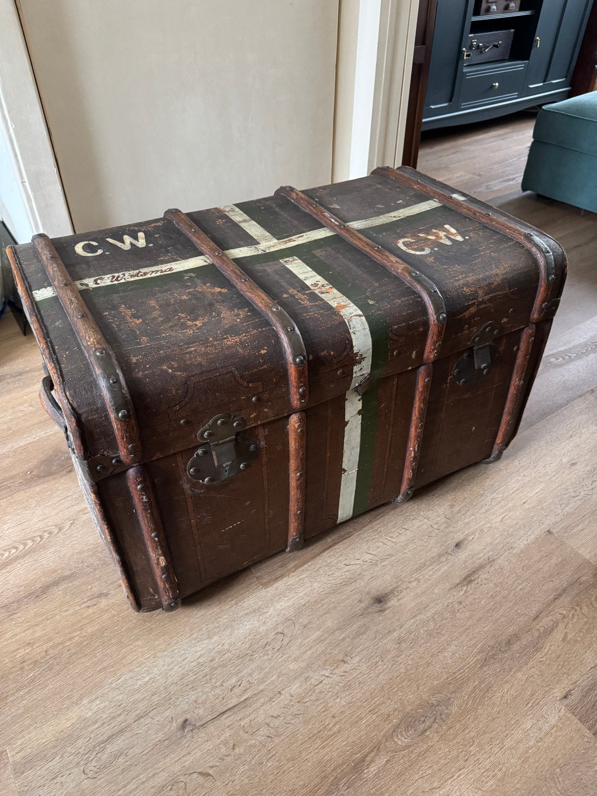 Antieke reiskoffer/kist - Vintage decoratie, Antiek en Kunst, Ophalen