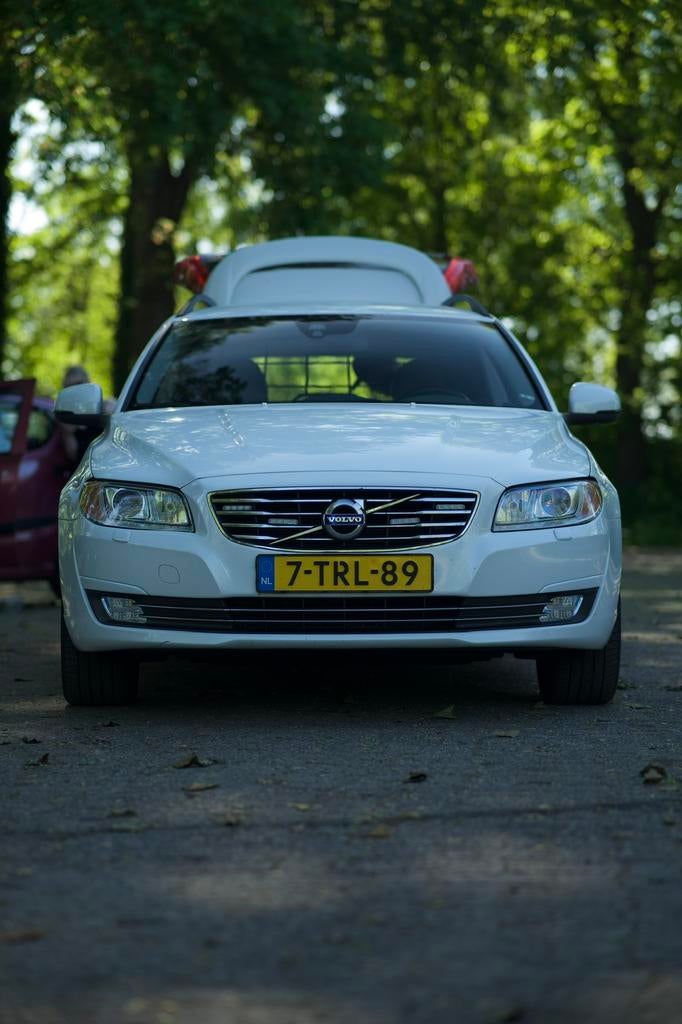 Volvo V70 T4 132KW Aut. 2014 Wit (Polestar optimalisatie), 1596 cc, 1503 kg, 4 cilinders, 179 pk