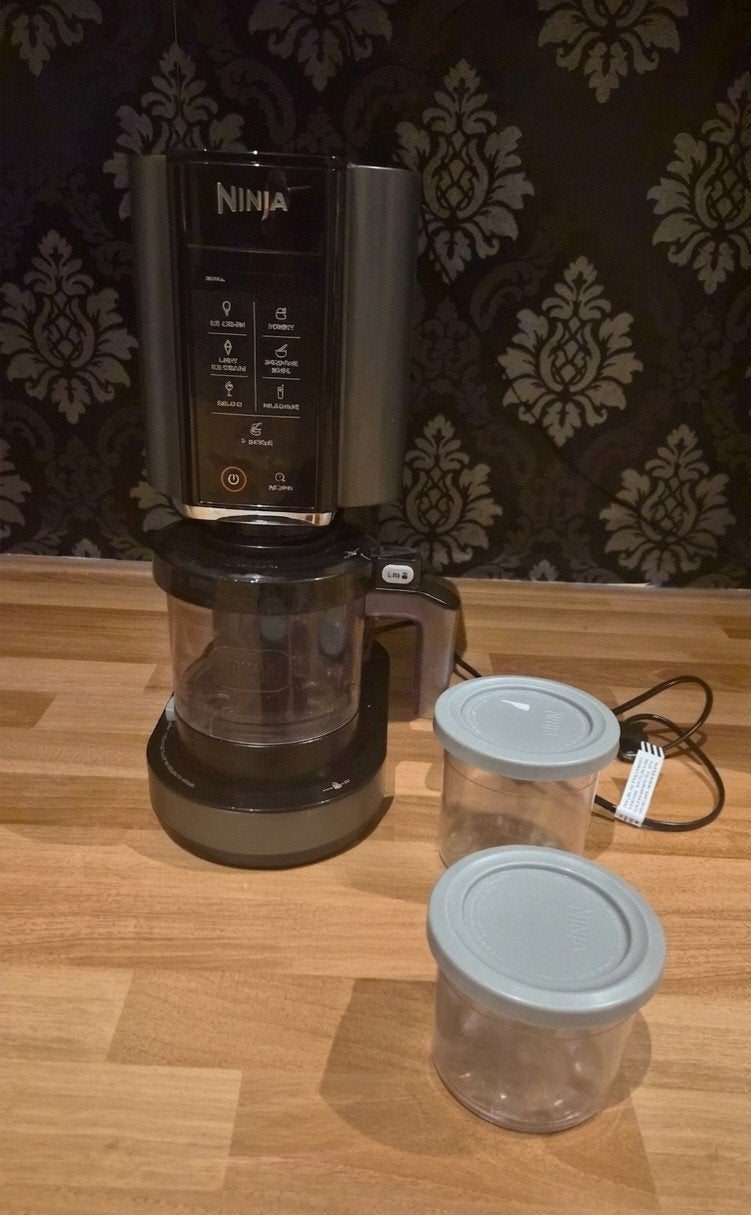 Ninja Creami IJsmachine met 2 bekers, Ophalen, Zo goed als nieuw, Blender