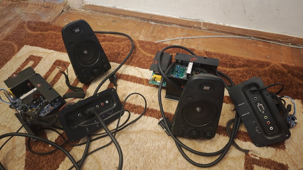 Logitech z623 versterker 200W modules, Computers en Software, Pc speakers, Ophalen of Verzenden, Zo goed als nieuw, Audiokanaal 2.1