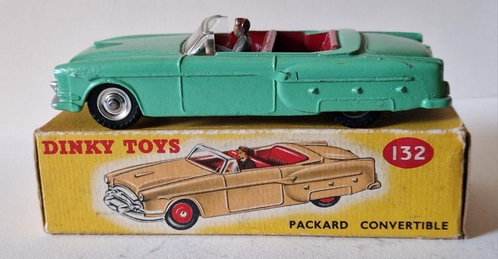 Dinky Toys ENGLAND (132) Packard Convertible (spun hubs), Verzenden, Zo goed als nieuw, Auto, Dinky Toys