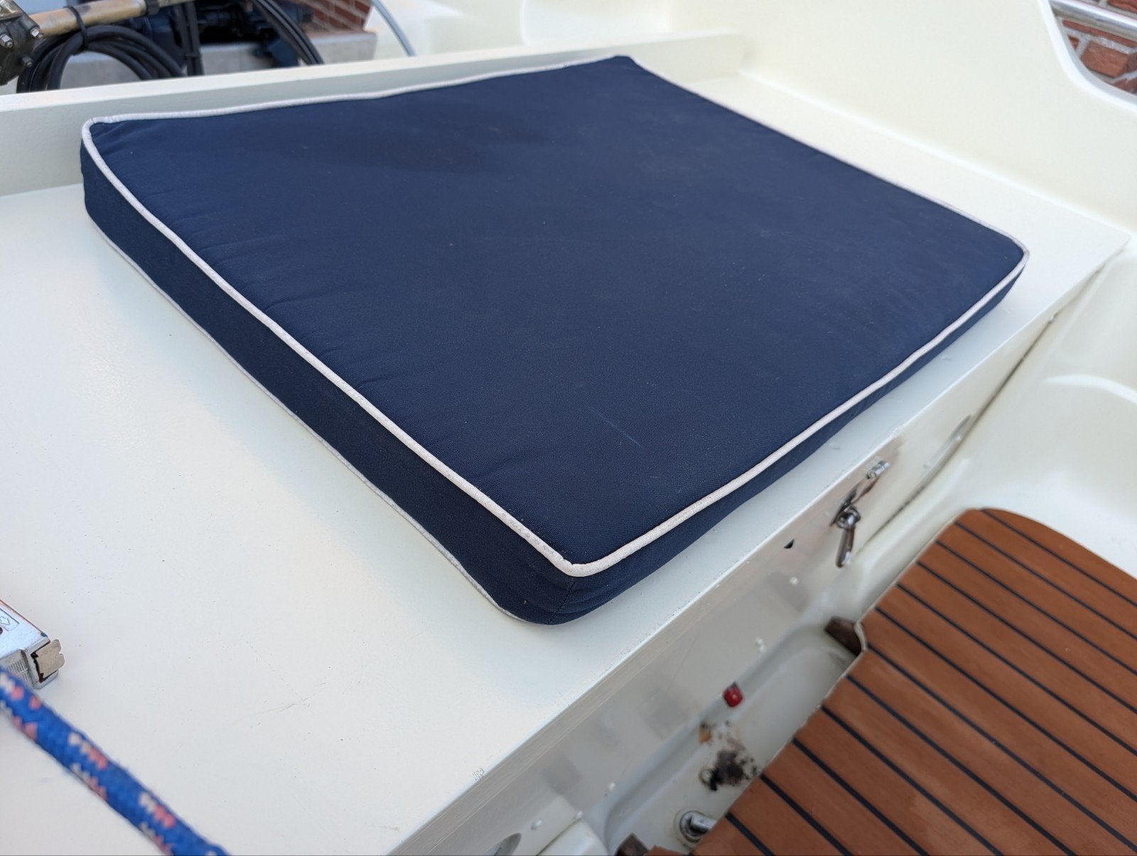 Blauwe boot kussen 64 x 53 x 6 cm, Watersport en Boten, Accessoires en Onderhoud, Ophalen, Interieur en Kussens