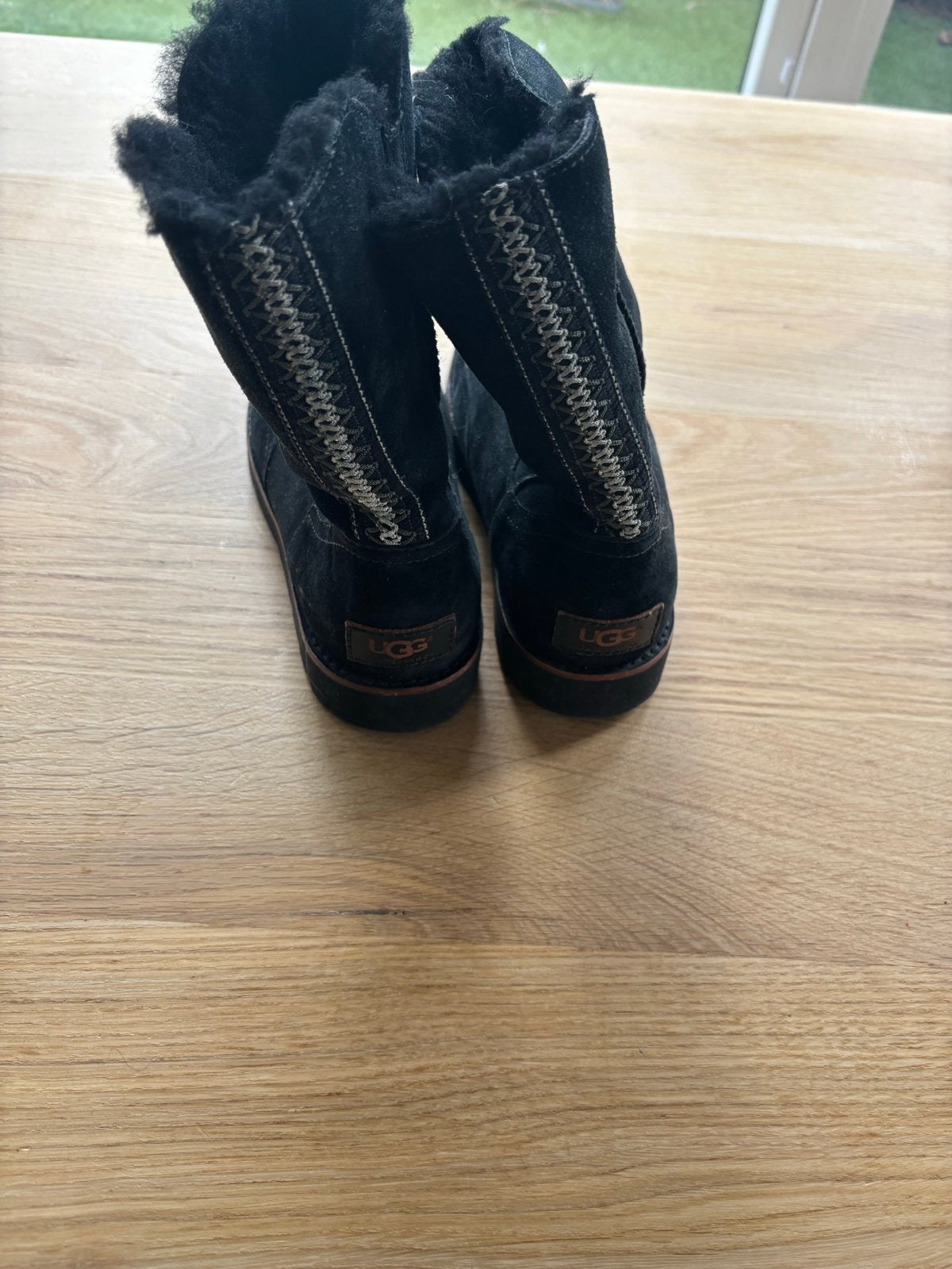 Zwarte Uggs maat 39, zo goed als nieuw, Ophalen, Zwart, Lage of Enkellaarzen, Zo goed als nieuw