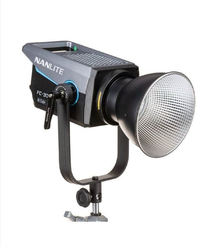 Nanlite FC-300B LED Bi-color Spot Light - Nieuwstaat, Ophalen, Zo goed als nieuw, Lamp of Flitsset