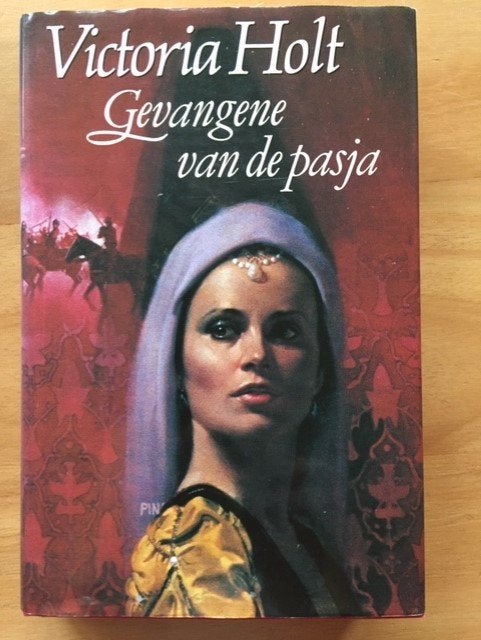 Gevangene van de Pasja - Victoria Holt, Ophalen of Verzenden, Zo goed als nieuw, Victoria Holt