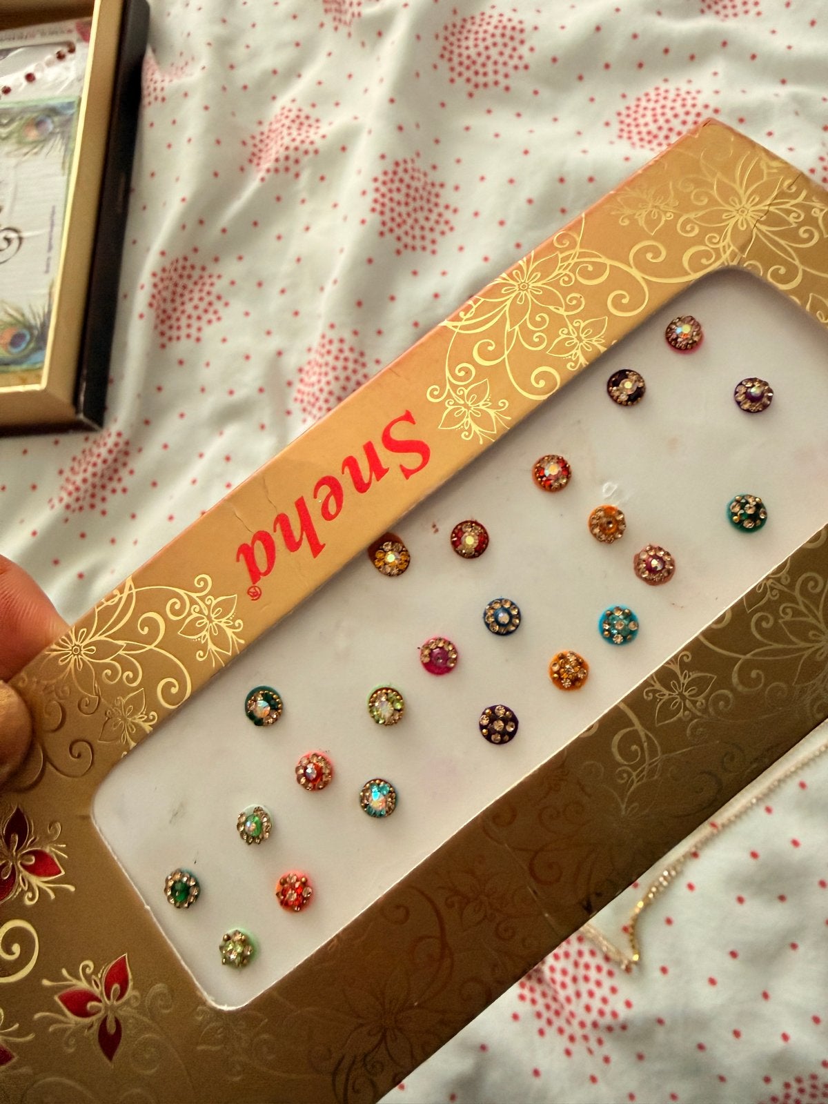 Set van 3 dozen Indiase Bindi's - Diverse kleuren en vormen, Ophalen of Verzenden, Nieuw