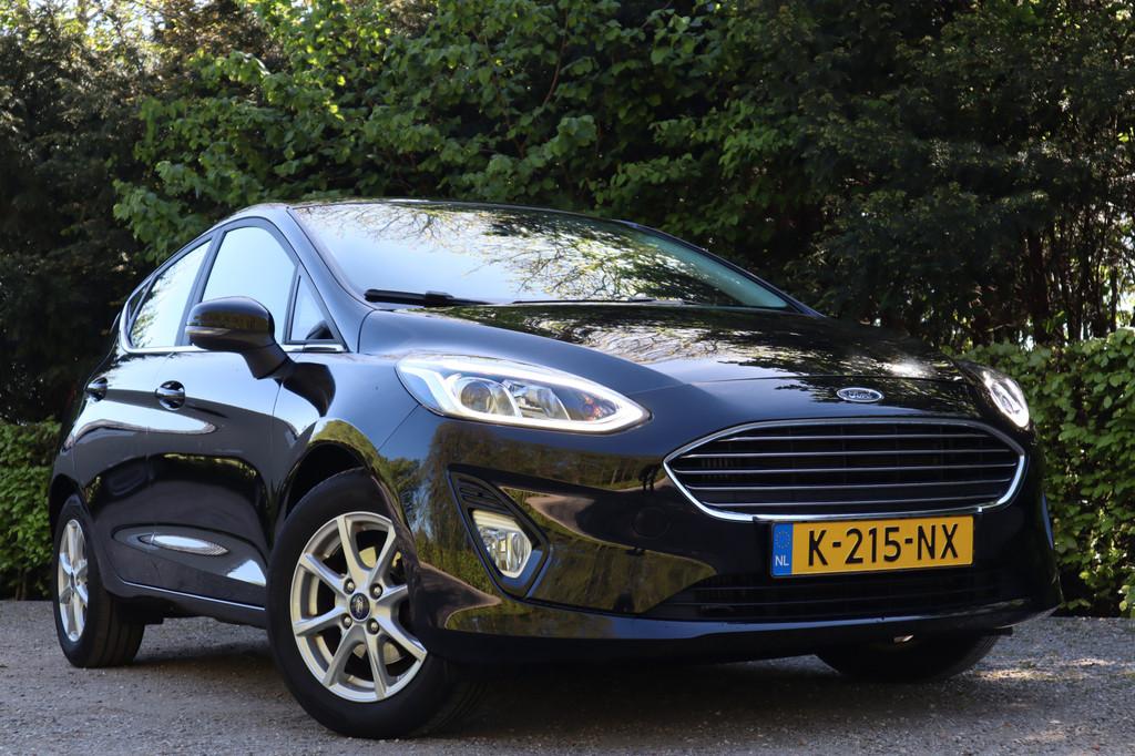 Ford Fiesta 1.0 EcoBoost Hybrid Titanium | Carplay | Parkeer, Voorwielaandrijving, 12 maanden, Gebruikt, Euro 6